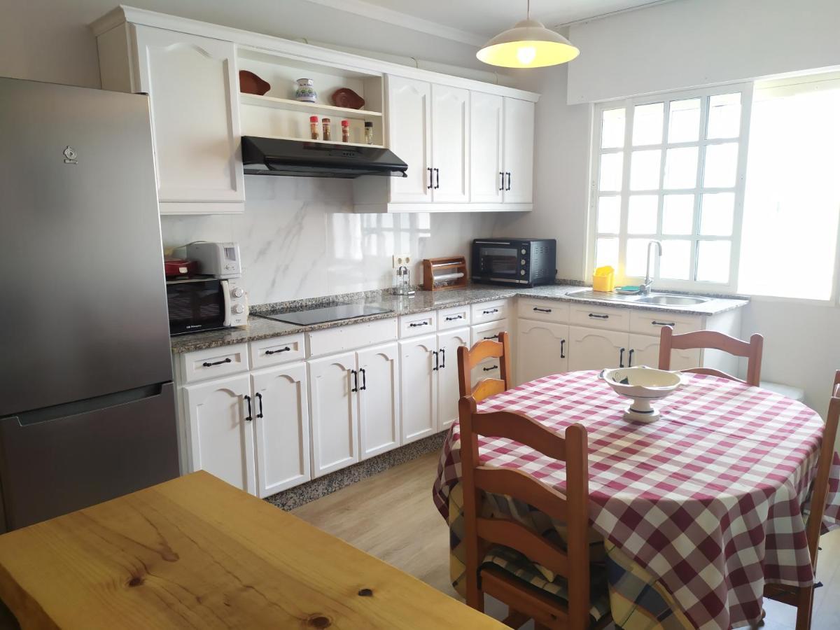 Apartamento Tranquilo Zona Paseo De Lordelo - Wifi - Mascotas โอโกรเบ ภายนอก รูปภาพ